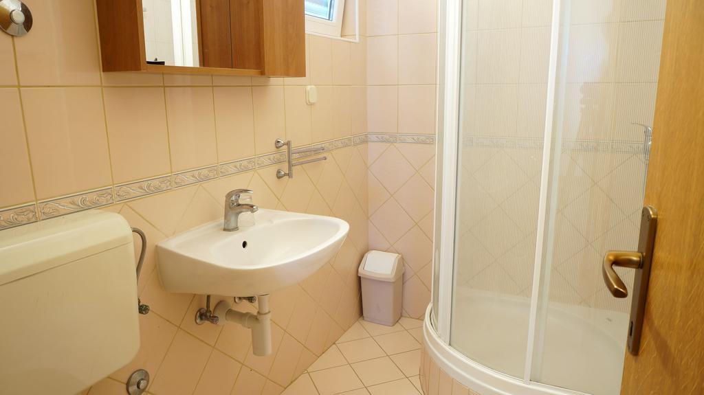 Villa Dvorine ティスノ 部屋 写真